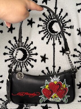 BRAND NEW Ed Hardy Black love heart
Rhinestone Mini Shoulder Bag